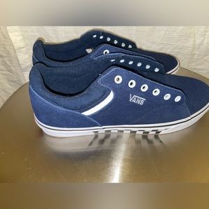 New men’s Vans navy blue suede old Skool Sz 12